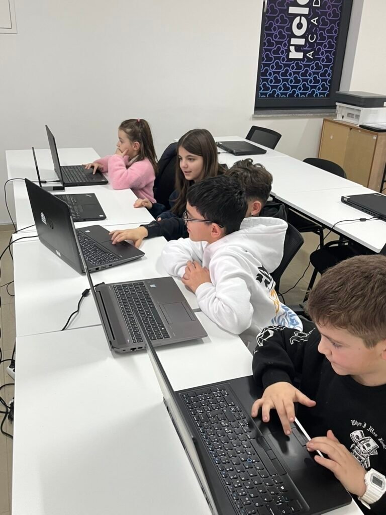 Ricloud Academy